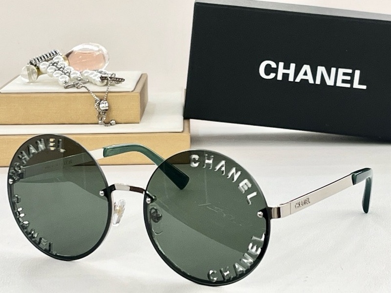 Chanel Sunglasses 253